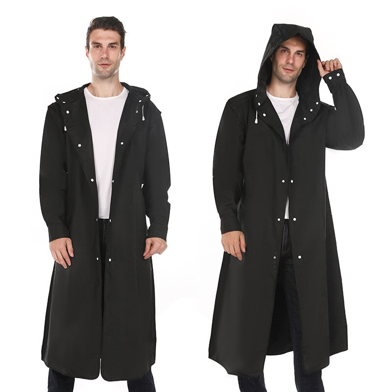 Luca - Sperimentate il comfort sotto la pioggia con questa giacca antipioggia unisex.