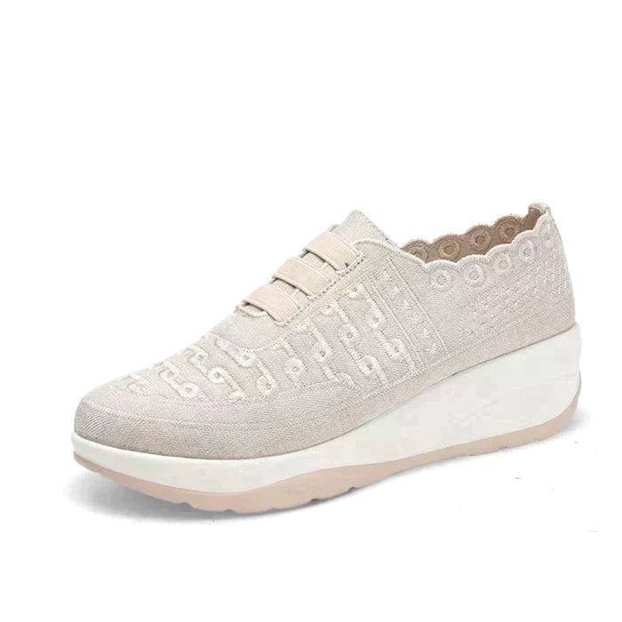 Scarpe con lacci anteriori