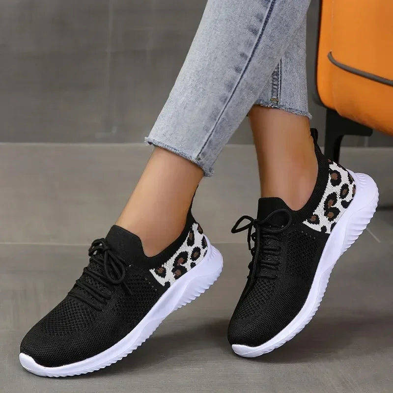Scarpe ortopediche alla moda per le donne