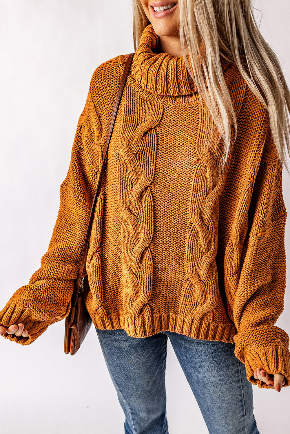 Dolcevita in maglia con cavi di Sally | Grove