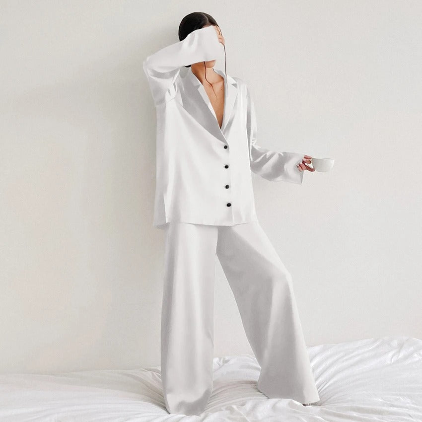 Set pigiama oversize dall'eleganza setosa - Belen