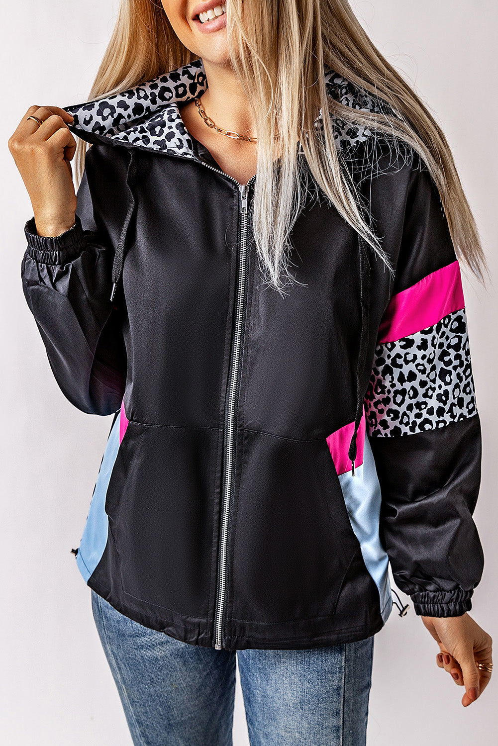 Jantine | Giacca con cappuccio leopardata rosa e nera