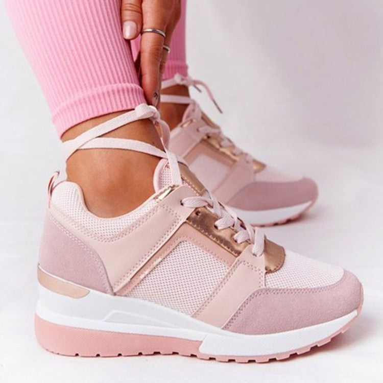Scarpe stringate con zeppa