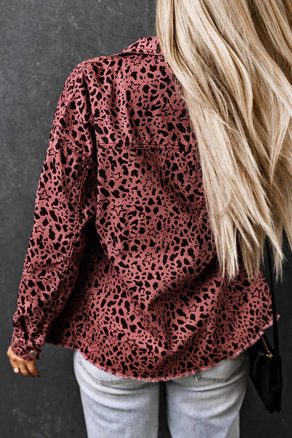 Maeve | Giacca camicia in denim rosa con stampa leopardo Chic