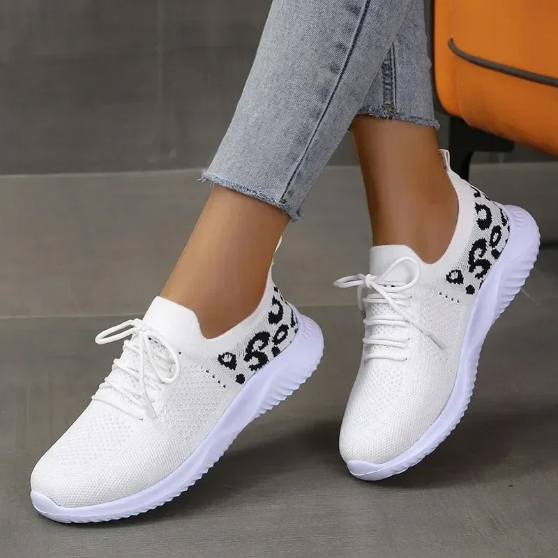 Scarpe ortopediche alla moda per le donne