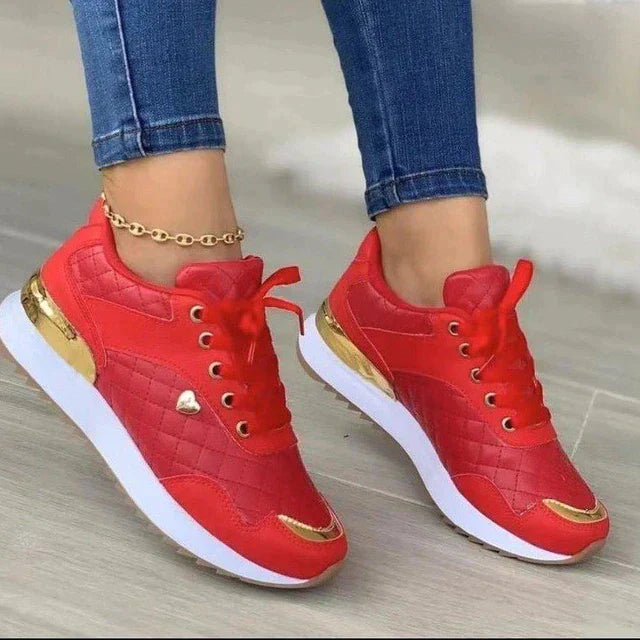 Scarpe da ginnastica da donna stringate