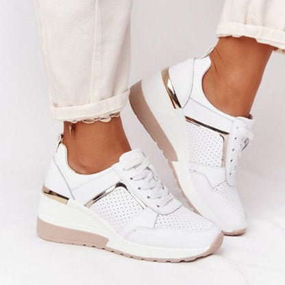 Scarpe stringate con zeppa