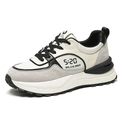 Scarpe da ginnastica con zeppa in pelle patchwork con design incrociato